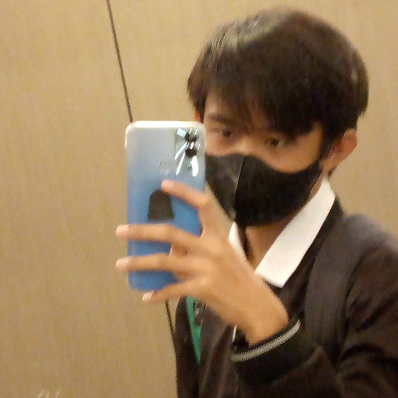 blurry picture of lalaguna